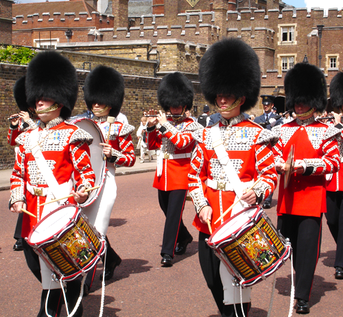 Guards, St James's Palace